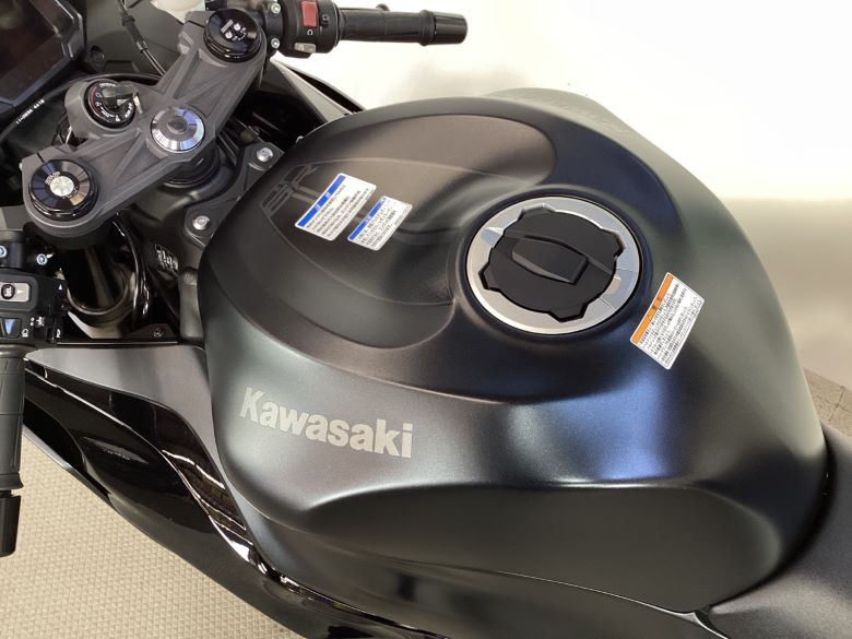 Ｎｉｎｊａ　ＺＸ−６Ｒ