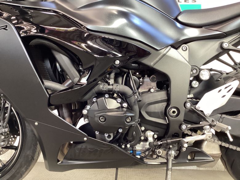 Ｎｉｎｊａ　ＺＸ−６Ｒ