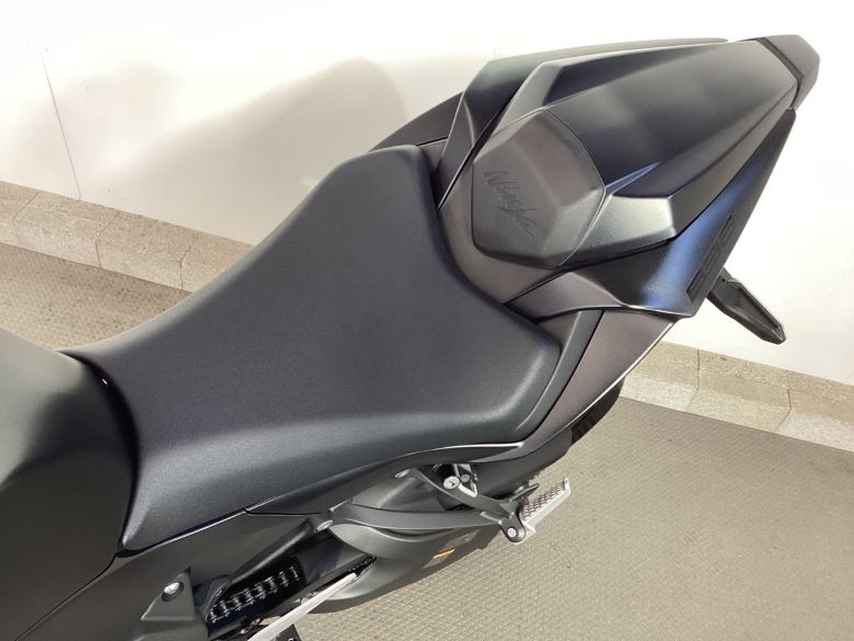 Ｎｉｎｊａ　ＺＸ−６Ｒ