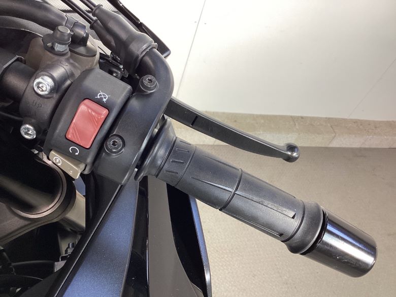 Ｎｉｎｊａ　ＺＸ−６Ｒ