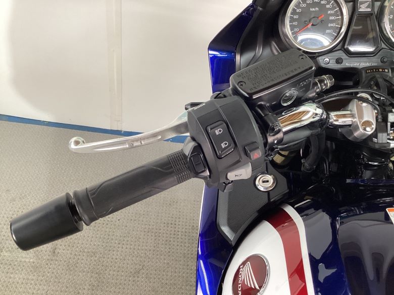 ＣＢ１３００Ｓｕｐｅｒ　ボルドール