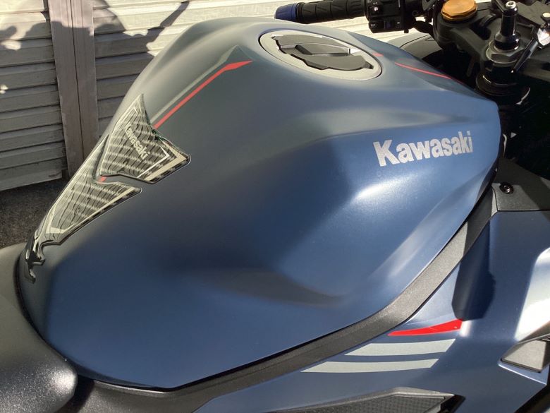 Ｎｉｎｊａ　ＺＸ−２５Ｒ　ＳＥ