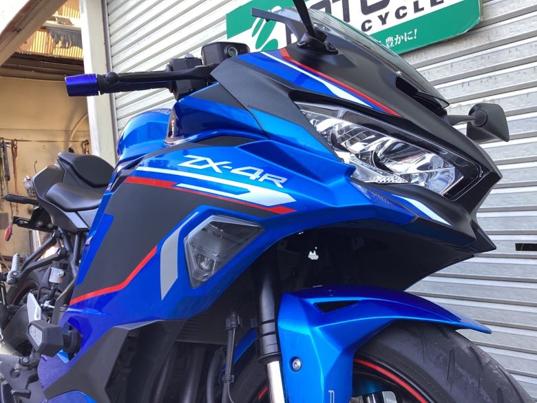 Ｎｉｎｊａ　ＺＸ−４Ｒ　ＳＥ