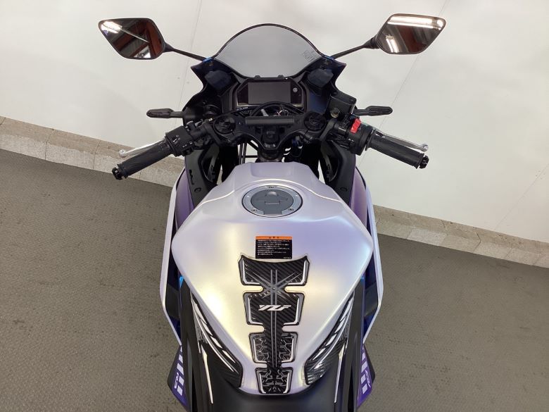 ＹＺＦ−Ｒ３