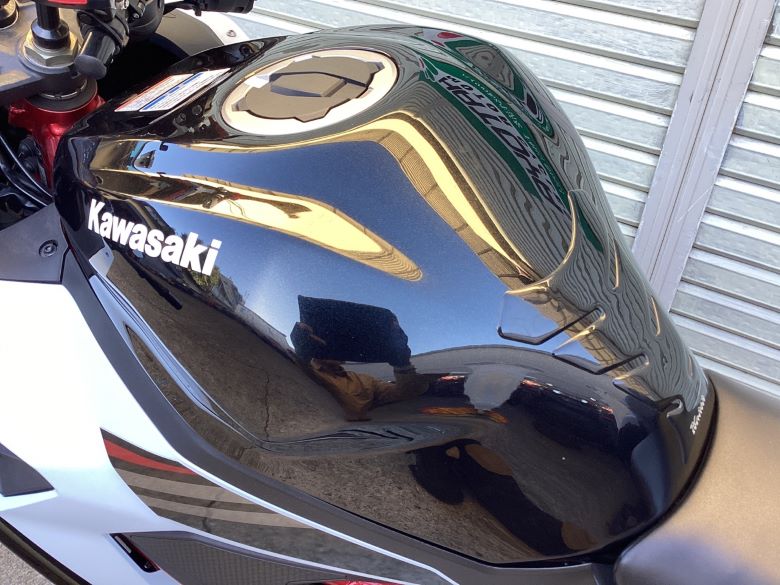 Ｎｉｎｊａ　ＺＸ−２５Ｒ　ＳＥ