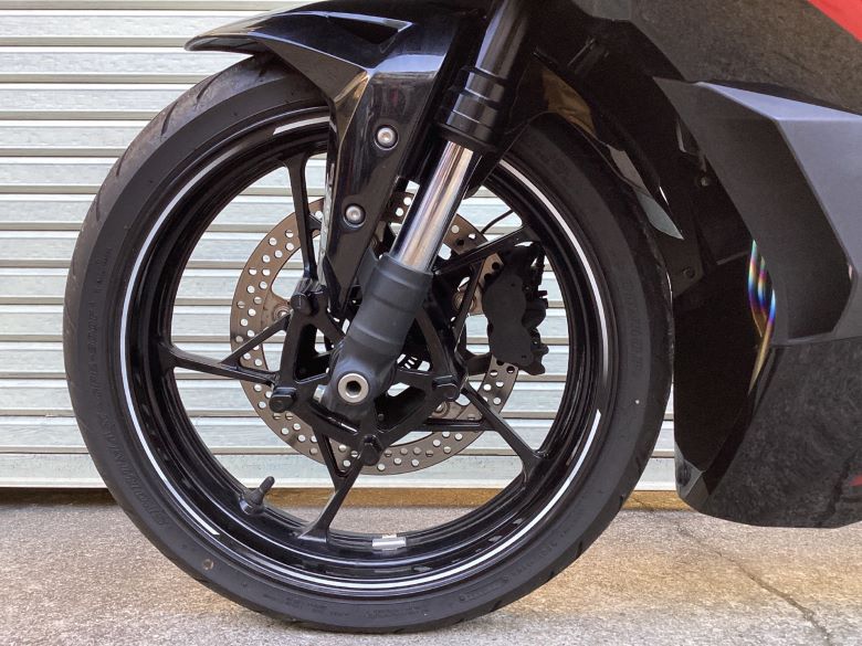 Ｎｉｎｊａ　ＺＸ−２５Ｒ　ＳＥ