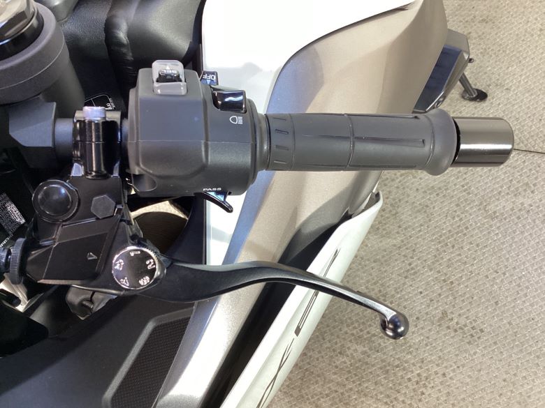 Ｎｉｎｊａ　ＺＸ−６Ｒ