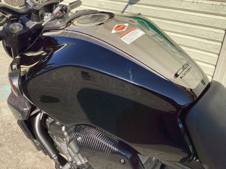 ＣＢ１０００Ｒ