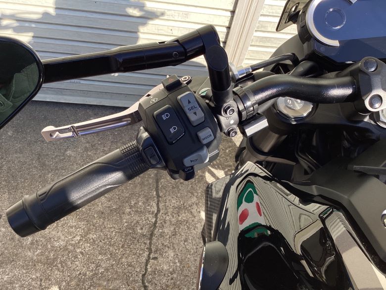 ＣＢ１０００Ｒ