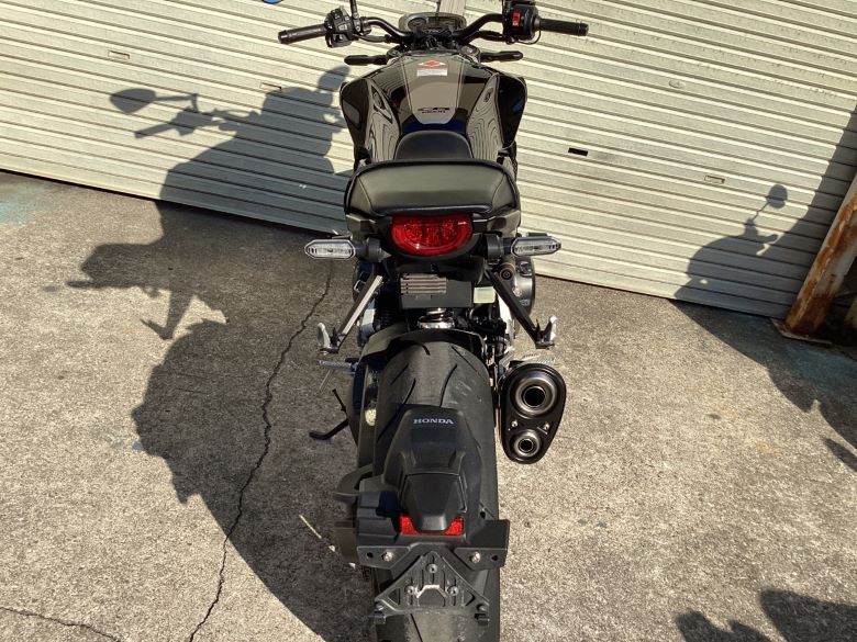 ＣＢ１０００Ｒ