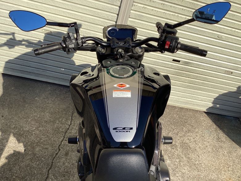 ＣＢ１０００Ｒ