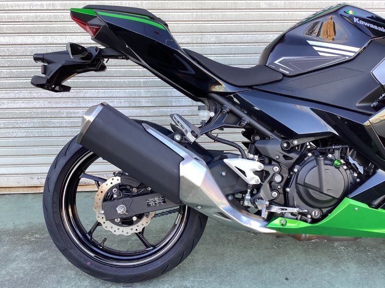Ｎｉｎｊａ　４００