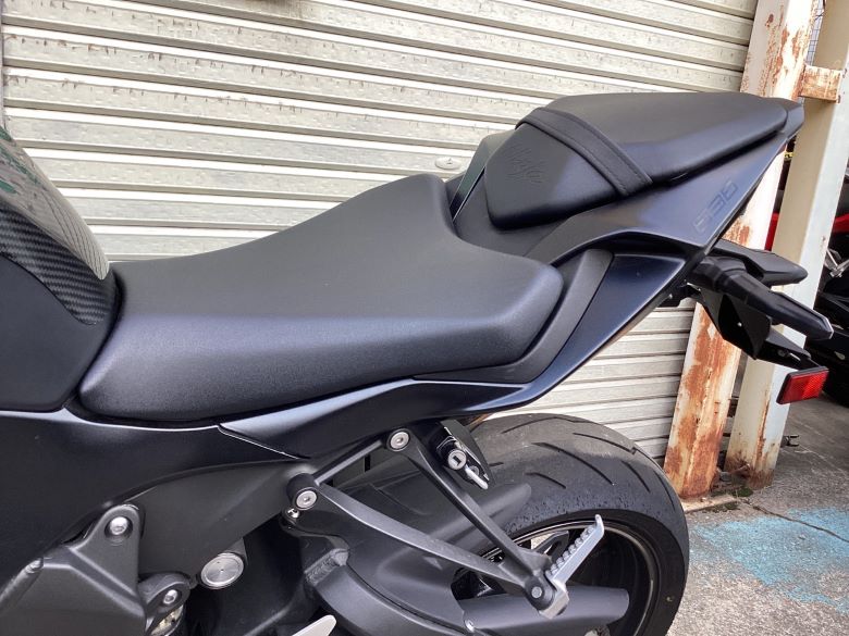 Ｎｉｎｊａ　ＺＸ−６Ｒ