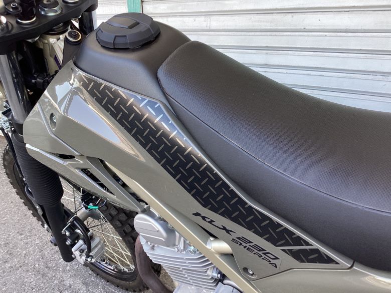 ＫＬＸ２３０シェルパ