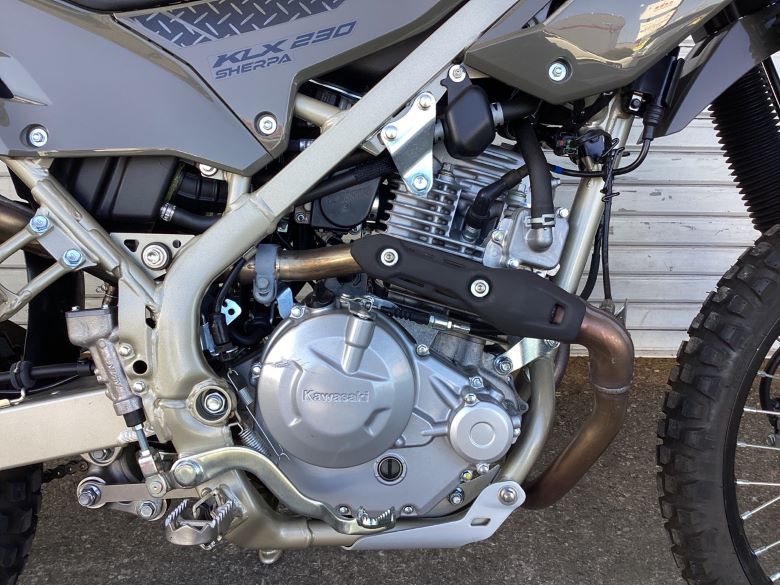 ＫＬＸ２３０シェルパ