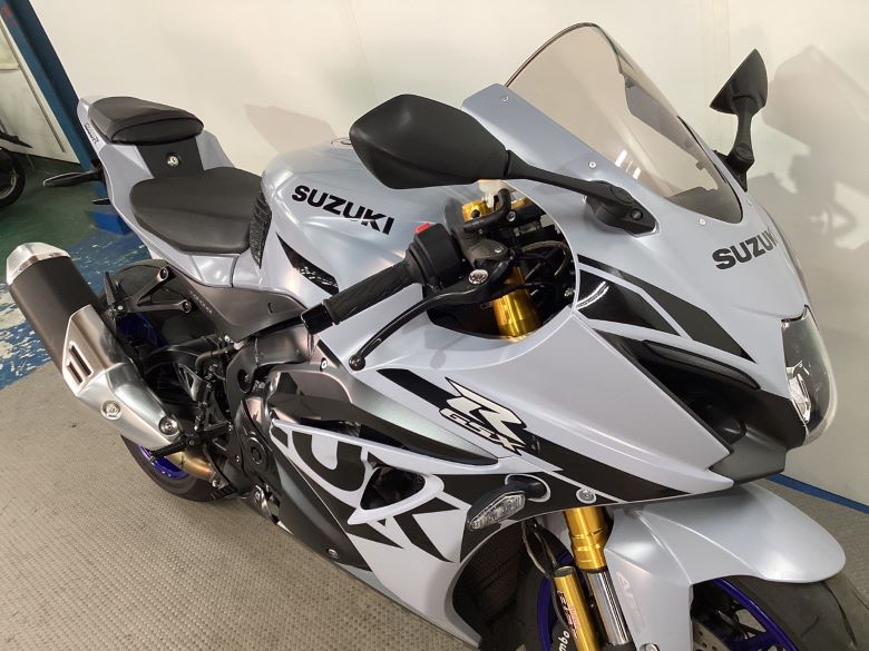 ＧＳＸ−Ｒ１０００Ｒ