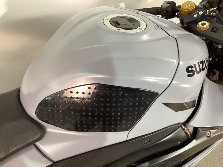 ＧＳＸ−Ｒ１０００Ｒ