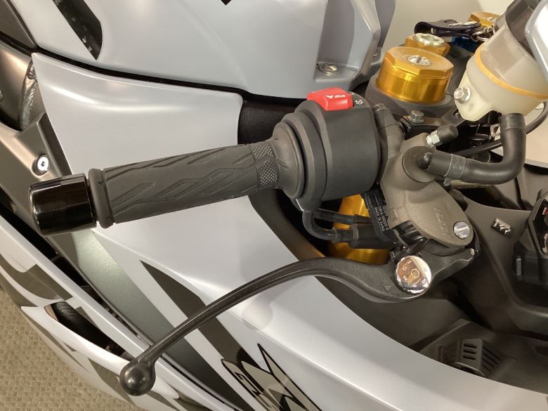 ＧＳＸ−Ｒ１０００Ｒ