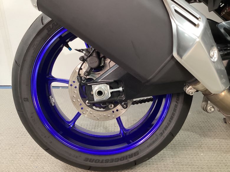 ＧＳＸ−Ｒ１０００Ｒ