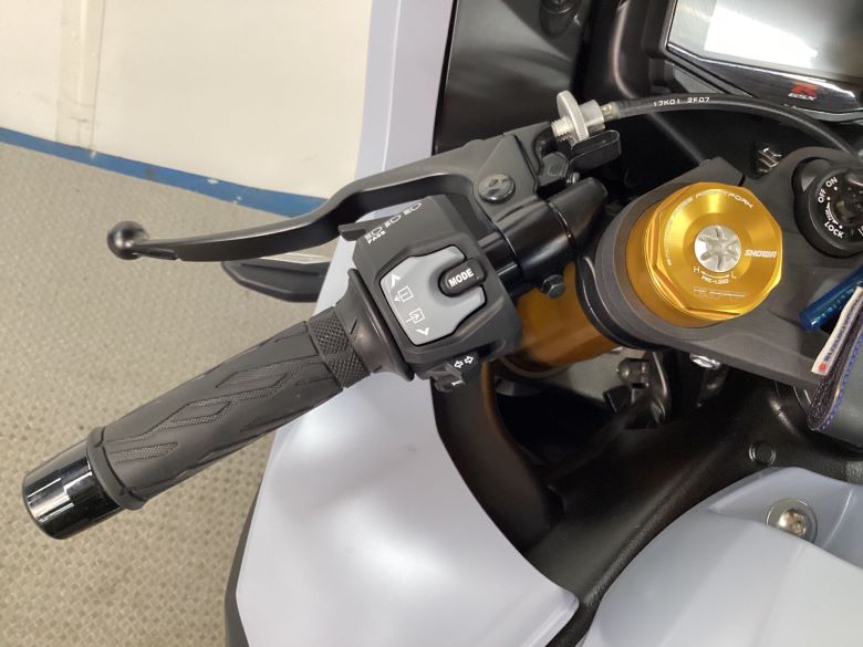 ＧＳＸ−Ｒ１０００Ｒ