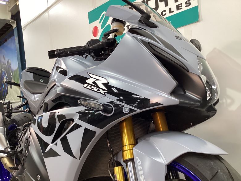 ＧＳＸ−Ｒ１０００Ｒ