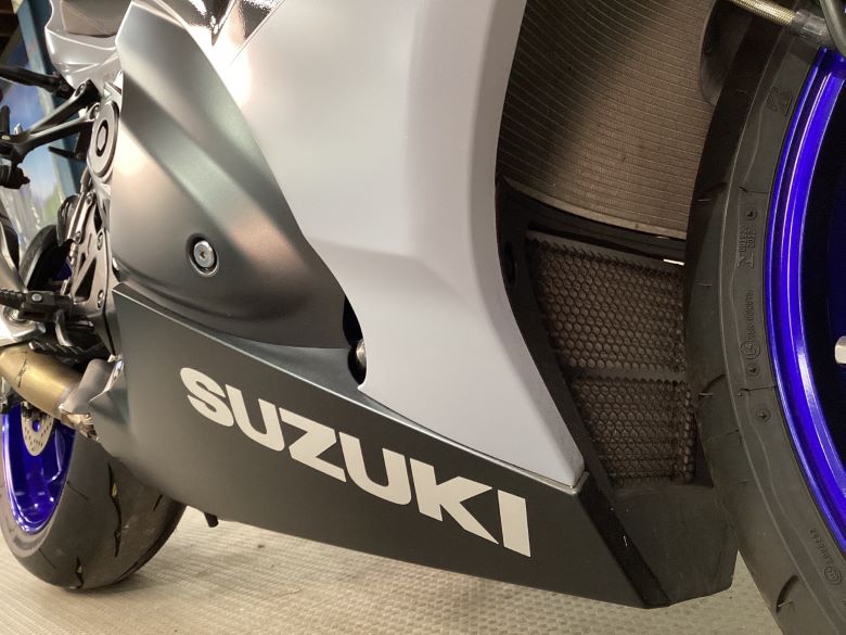 ＧＳＸ−Ｒ１０００Ｒ