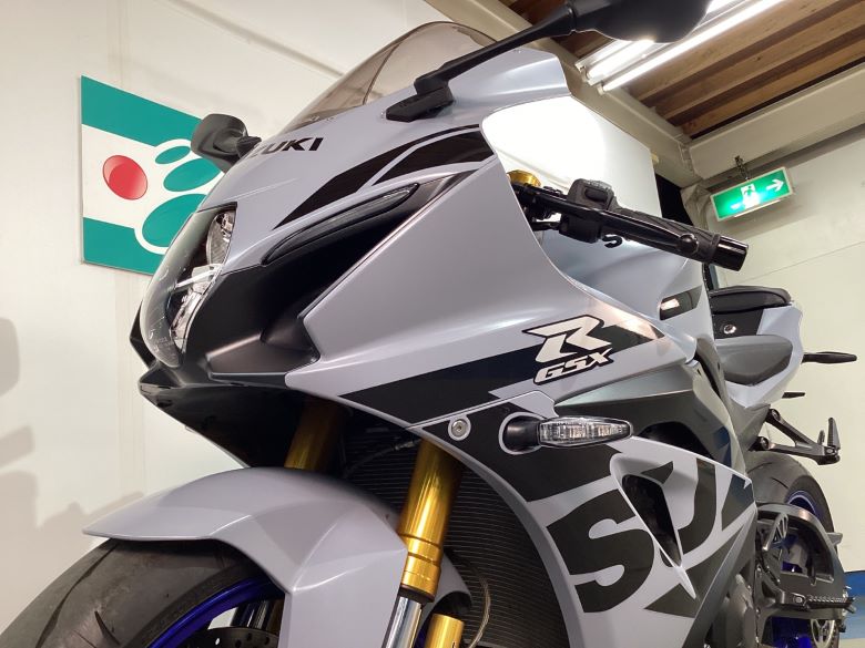 ＧＳＸ−Ｒ１０００Ｒ