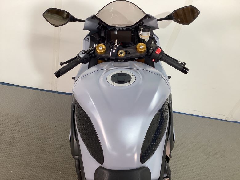 ＧＳＸ−Ｒ１０００Ｒ