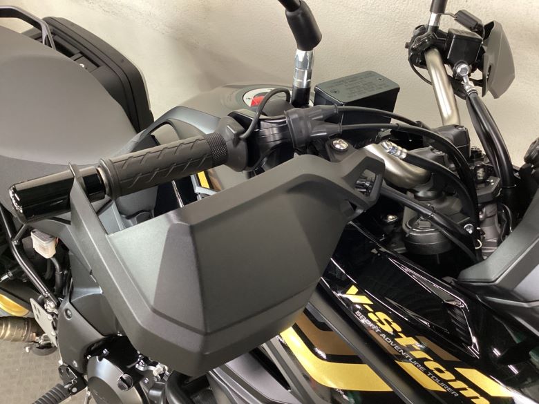 Ｖ−ストローム１０００ＸＴ