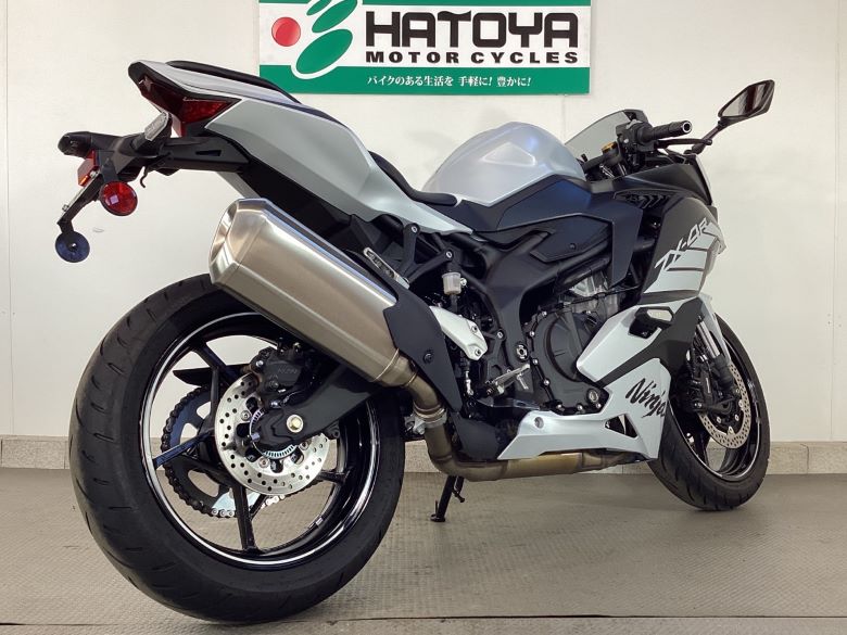 Ｎｉｎｊａ　ＺＸ−４Ｒ　ＳＥ