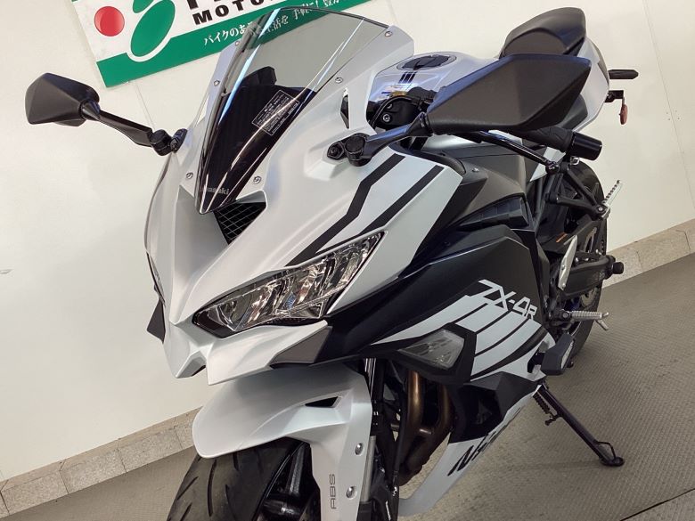 Ｎｉｎｊａ　ＺＸ−４Ｒ　ＳＥ