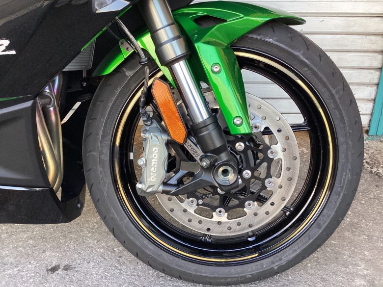 Ｎｉｎｊａ　１１００　ＳＸ　ＳＥ