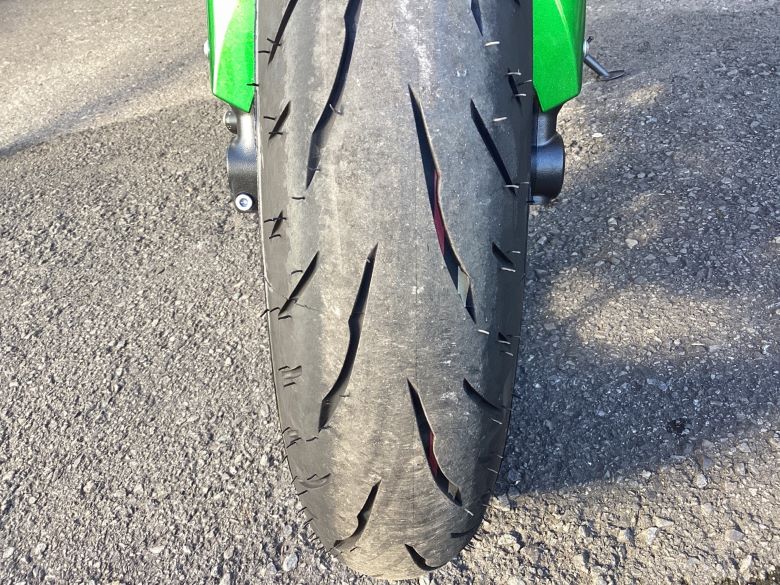 Ｎｉｎｊａ　１１００　ＳＸ　ＳＥ