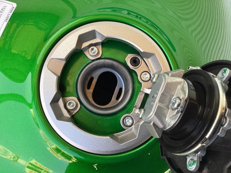 Ｎｉｎｊａ　１１００　ＳＸ　ＳＥ