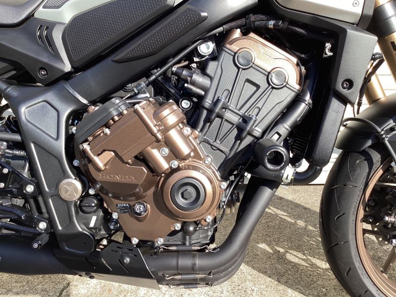 ＣＢ６５０Ｒ　Ｅ−Ｃｌｕｔｃｈ