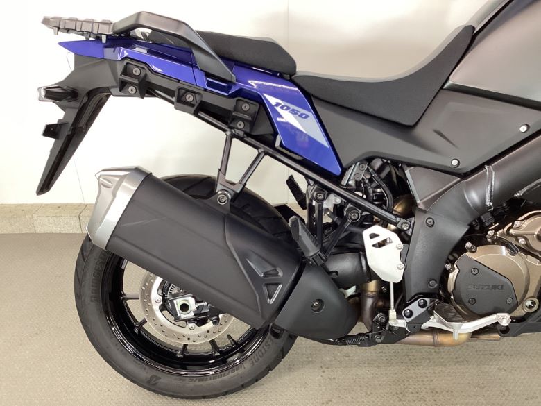 Ｖ−ストローム１０５０