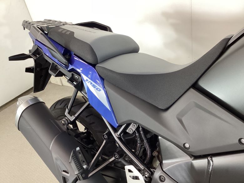 Ｖ−ストローム１０５０