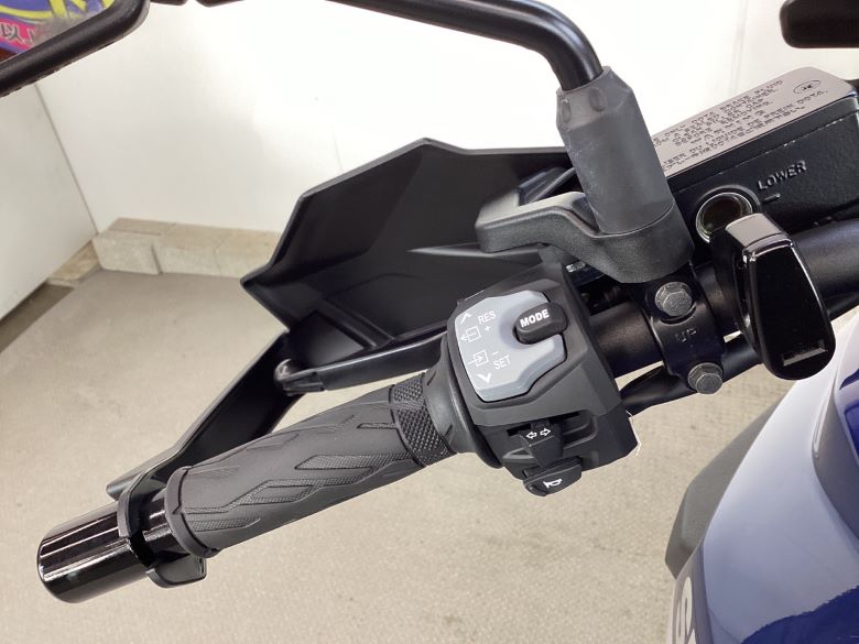 Ｖ−ストローム１０５０