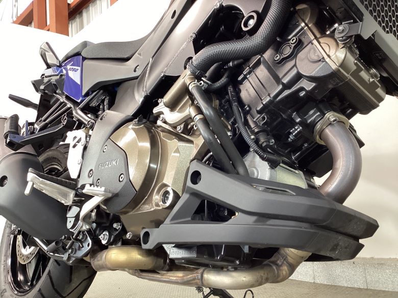 Ｖ−ストローム１０５０