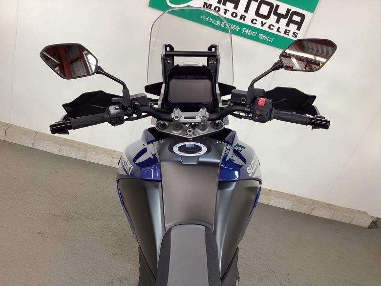 Ｖ−ストローム１０５０