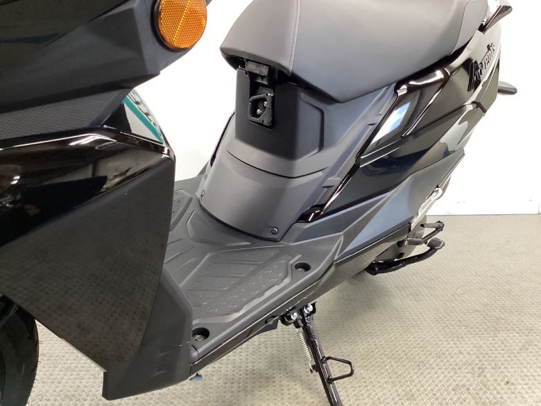 アヴェニス１２５