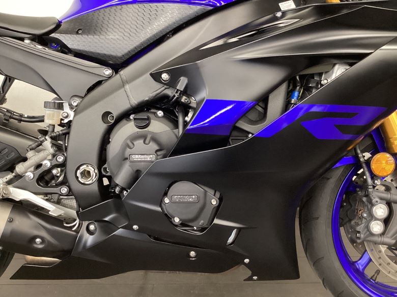ＹＺＦ−Ｒ６