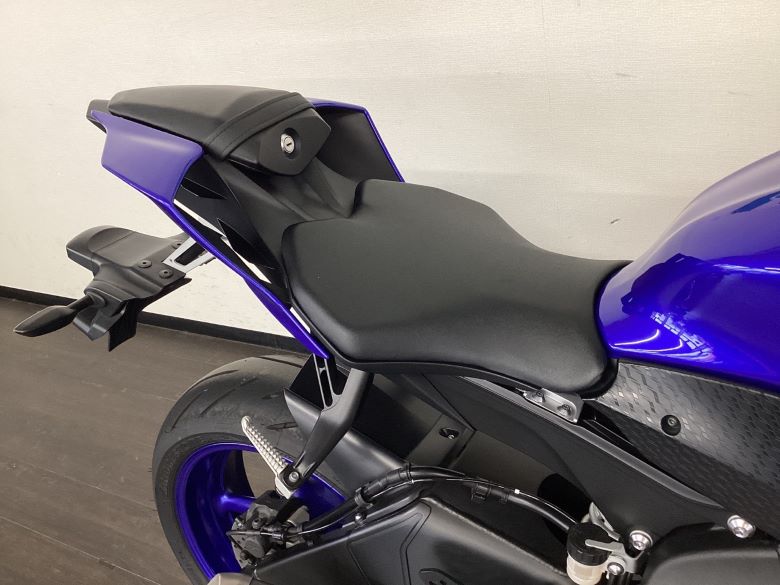 ＹＺＦ−Ｒ６