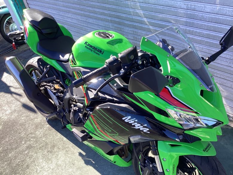 Ｎｉｎｊａ　ＺＸ−４ＲＲ