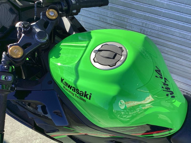 Ｎｉｎｊａ　ＺＸ−４ＲＲ