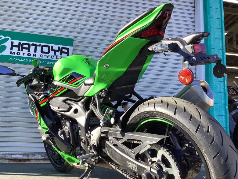 Ｎｉｎｊａ　ＺＸ−４ＲＲ