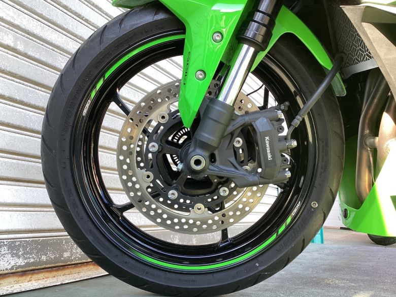 Ｎｉｎｊａ　ＺＸ−４ＲＲ