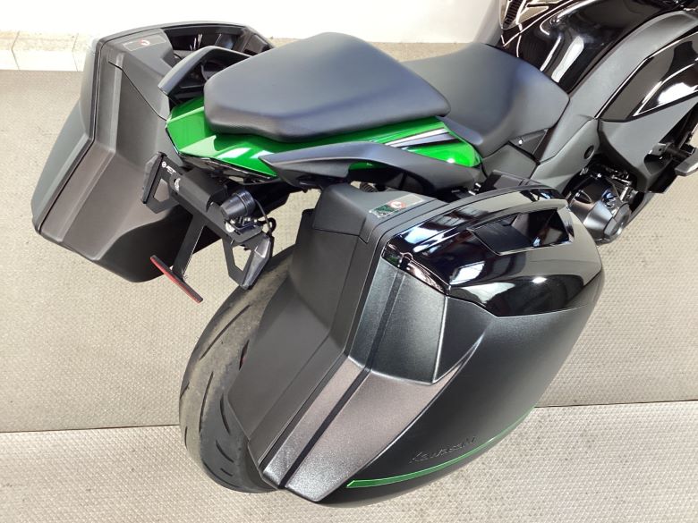 Ｎｉｎｊａ　１０００　ＳＸ
