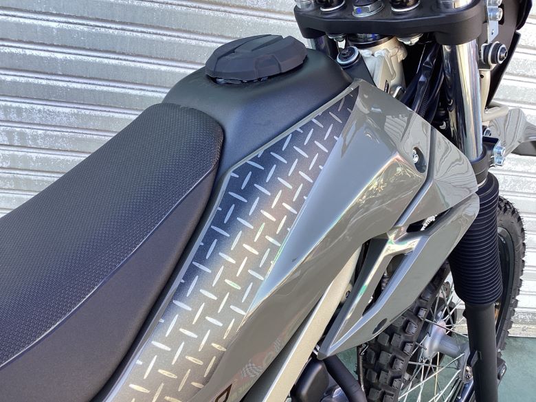 ＫＬＸ２３０シェルパ