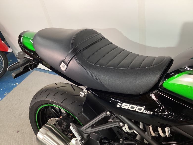 Ｚ９００ＲＳカフェ